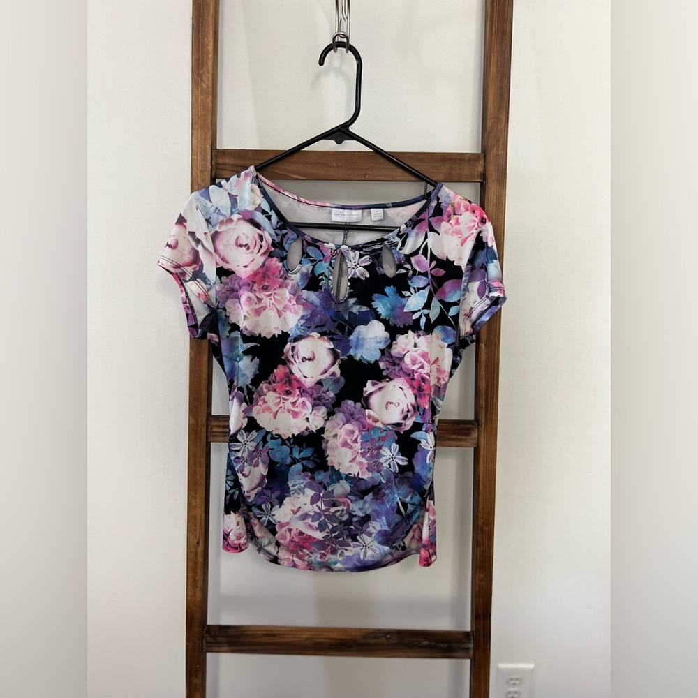NY&Company floral shirt